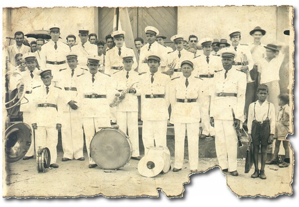 banda_quata1940.jpg (85119 bytes)