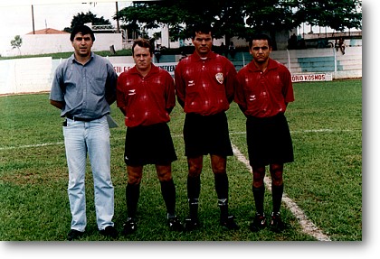 futsolidario14.jpg (54504 bytes)