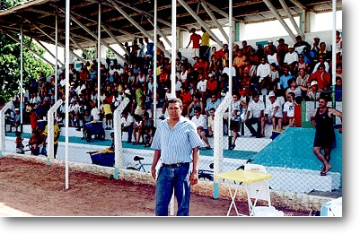 futsolidario23.jpg (64125 bytes)