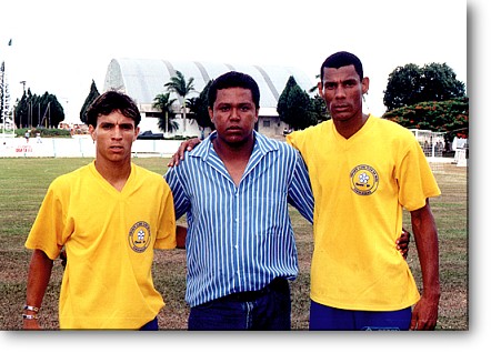 futsolidario27.jpg (53188 bytes)