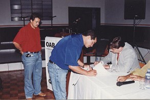 oab_eticaPolitica_rene.jpg (19832 bytes)