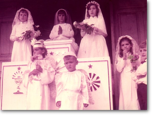 stlina_religiao6.jpg (61319 bytes)